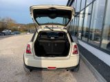 Mini One bei Sportwagen.expert - Abbildung (7 / 15)
