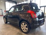 Suzuki Swift bei Sportwagen.expert - Abbildung (6 / 15)