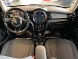 Mini Cooper bei Sportwagen.expert - Abbildung (9 / 15)