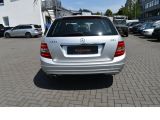 Mercedes-Benz C-Klasse bei Sportwagen.expert - Abbildung (7 / 15)