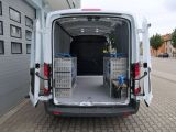 Ford Transit bei Sportwagen.expert - Abbildung (13 / 15)