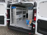 Opel Vivaro bei Sportwagen.expert - Abbildung (10 / 15)