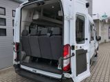 Ford Transit bei Sportwagen.expert - Abbildung (5 / 15)