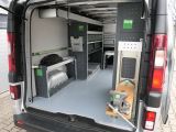 Opel Vivaro bei Sportwagen.expert - Abbildung (10 / 15)