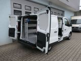 Opel Vivaro bei Sportwagen.expert - Abbildung (6 / 15)