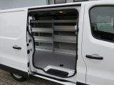 Opel Vivaro bei Sportwagen.expert - Abbildung (14 / 15)