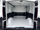 Nissan Primastar bei Sportwagen.expert - Abbildung (12 / 15)