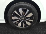 VW Golf VIII bei Sportwagen.expert - Abbildung (8 / 15)