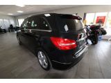 Mercedes-Benz B-Klasse bei Sportwagen.expert - Abbildung (5 / 15)