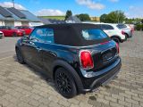 Mini Cooper bei Sportwagen.expert - Abbildung (3 / 7)