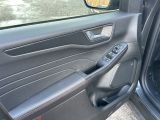 Ford Kuga bei Sportwagen.expert - Abbildung (10 / 15)