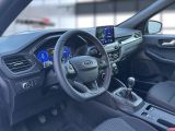 Ford Kuga bei Sportwagen.expert - Abbildung (10 / 15)