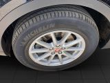 Jaguar E-Pace bei Sportwagen.expert - Abbildung (13 / 15)