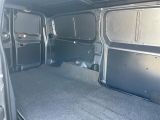 Opel Vivaro bei Sportwagen.expert - Abbildung (6 / 15)