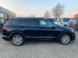 VW Tiguan Allspace bei Sportwagen.expert - Abbildung (4 / 15)