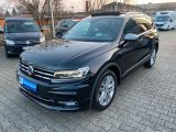 VW Tiguan Allspace bei Sportwagen.expert - Abbildung (7 / 15)