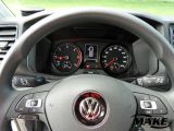 VW Crafter bei Sportwagen.expert - Abbildung (14 / 15)
