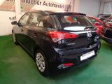 Hyundai i20 bei Sportwagen.expert - Abbildung (5 / 10)