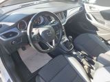 Opel Astra bei Sportwagen.expert - Abbildung (8 / 15)
