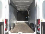 Ford Transit bei Sportwagen.expert - Abbildung (13 / 15)
