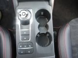 Ford Kuga bei Sportwagen.expert - Abbildung (8 / 15)
