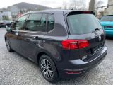 VW Golf Sportsvan bei Sportwagen.expert - Abbildung (4 / 15)