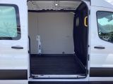 Ford Transit bei Sportwagen.expert - Abbildung (7 / 15)