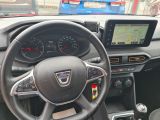 Dacia Sandero bei Sportwagen.expert - Abbildung (14 / 15)