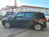 Opel Zafira bei Sportwagen.expert - Abbildung (8 / 15)