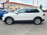 VW Tiguan bei Sportwagen.expert - Abbildung (8 / 15)