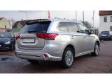 Mitsubishi Outlander bei Sportwagen.expert - Abbildung (3 / 15)