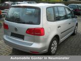 VW Touran bei Sportwagen.expert - Abbildung (3 / 13)