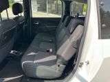 Dacia Lodgy bei Sportwagen.expert - Abbildung (14 / 15)