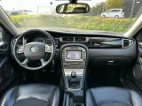 Jaguar X-Type bei Sportwagen.expert - Abbildung (10 / 15)