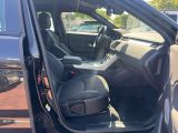 Land Rover Range Rover Evoque bei Sportwagen.expert - Abbildung (14 / 15)