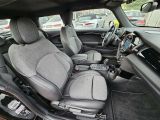 Mini Cooper bei Sportwagen.expert - Abbildung (12 / 15)