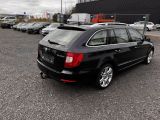 Skoda Superb bei Sportwagen.expert - Abbildung (4 / 15)