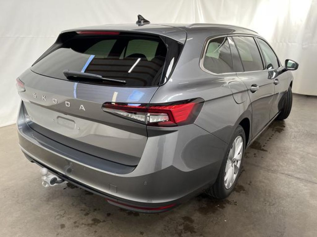 Skoda Superb bei Sportwagen.expert - Hauptabbildung