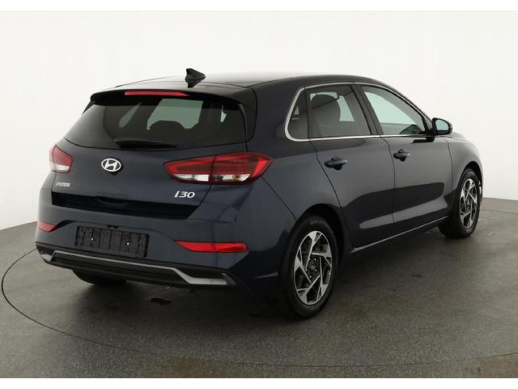 Hyundai i30 bei Sportwagen.expert - Hauptabbildung Hyundai i30 bei Sportwagen.expert - Hauptabbildung