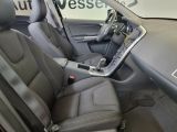 Volvo XC60 bei Sportwagen.expert - Abbildung (14 / 15)