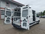 VW Crafter bei Sportwagen.expert - Abbildung (12 / 15)