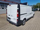 Opel Vivaro bei Sportwagen.expert - Abbildung (14 / 15)