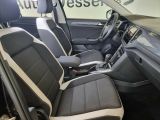 VW T-Roc bei Sportwagen.expert - Abbildung (14 / 15)