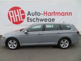 VW Passat bei Sportwagen.expert - Abbildung (2 / 10)
