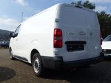 Opel Vivaro bei Sportwagen.expert - Abbildung (2 / 15)