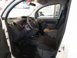 Nissan NV250 bei Sportwagen.expert - Abbildung (12 / 15)