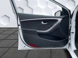 Hyundai i30 bei Sportwagen.expert - Abbildung (13 / 14)