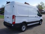 Ford Transit bei Sportwagen.expert - Abbildung (10 / 15)