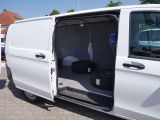 Mercedes-Benz Vito bei Sportwagen.expert - Abbildung (9 / 15)