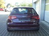 Audi A3 bei Sportwagen.expert - Abbildung (7 / 15)